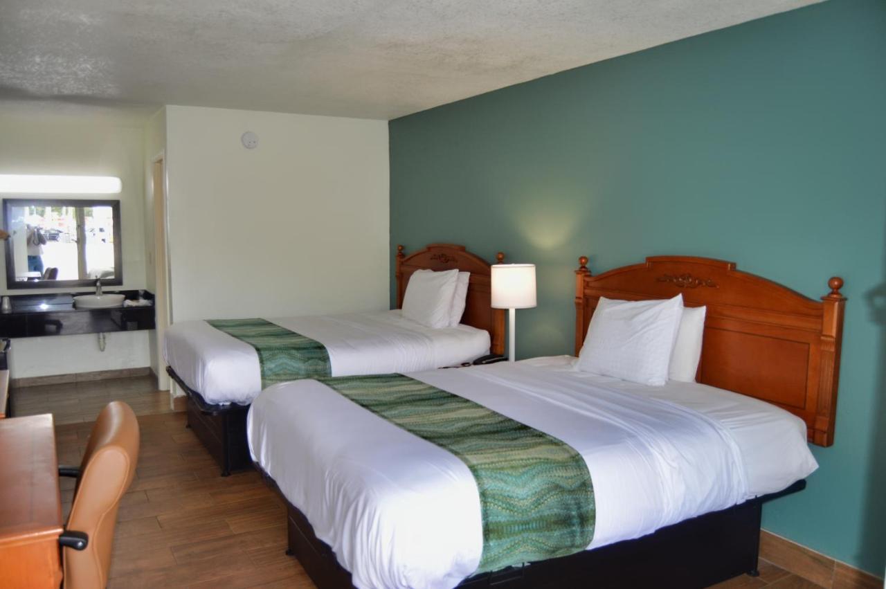 Days Inn By Wyndham Hardeeville Near Hilton Head Bagian luar foto
