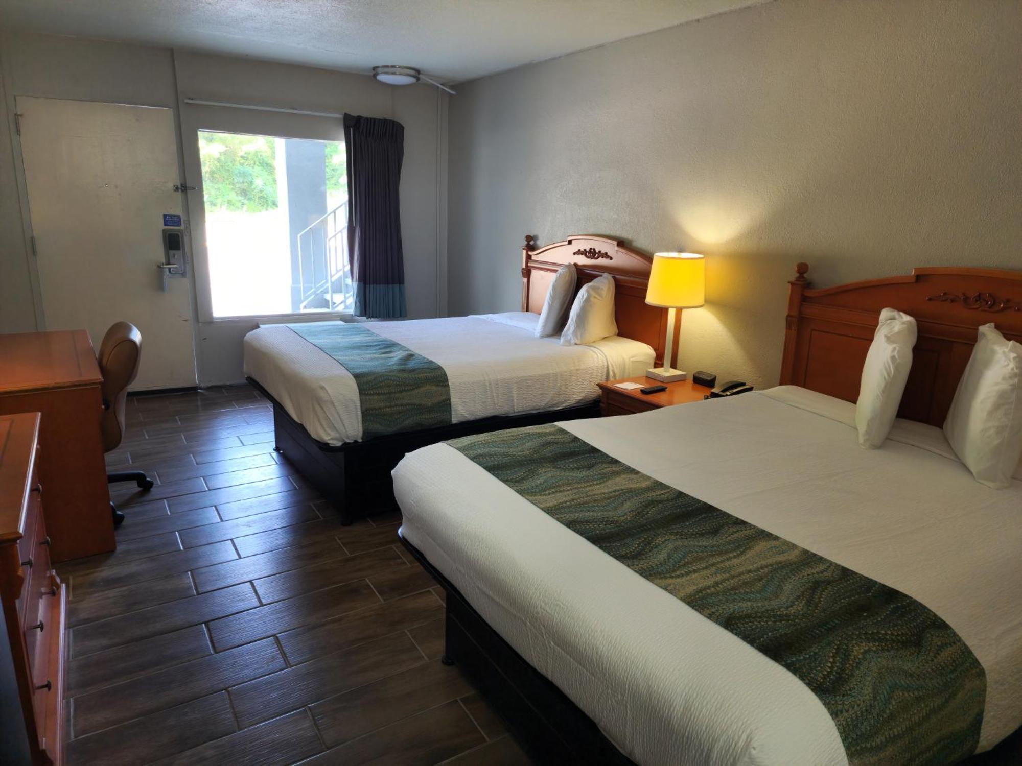 Days Inn By Wyndham Hardeeville Near Hilton Head Bagian luar foto